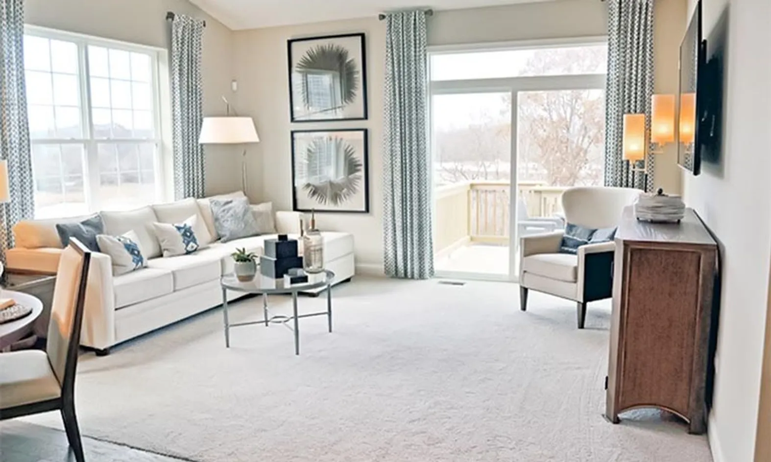 Model Living Room