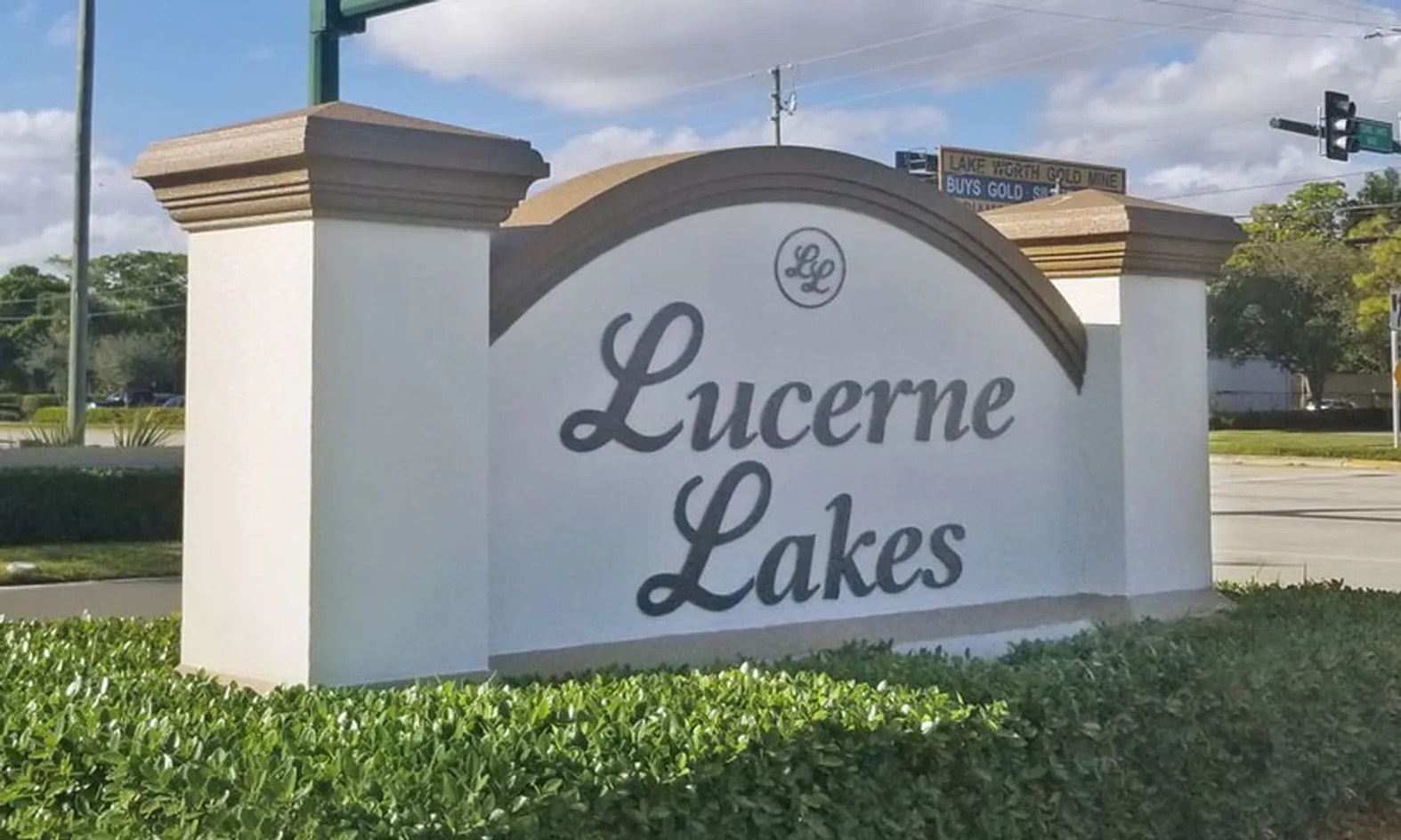 Entrance Sign