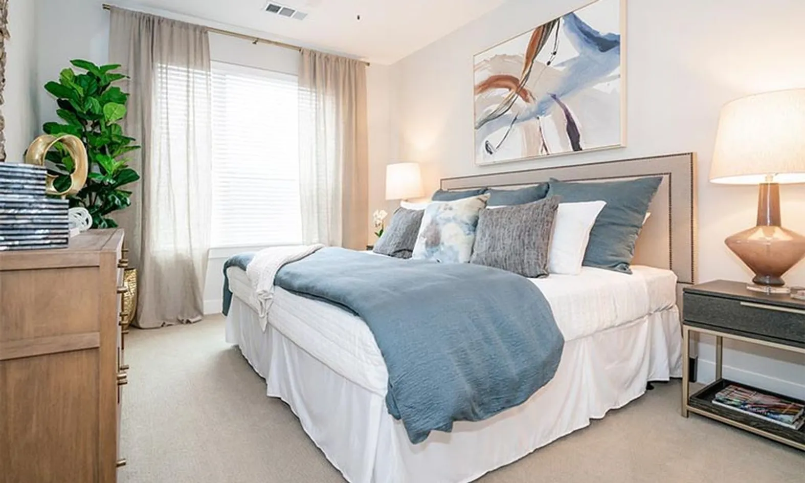 Model Master Bedroom