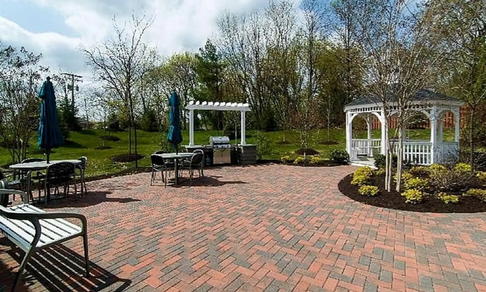 Outdoor Patio 