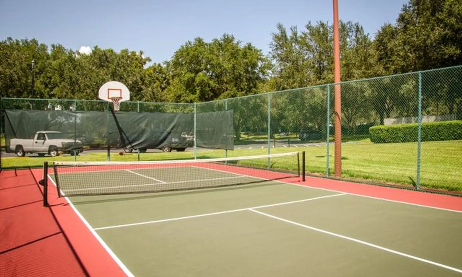 8 Pickleball Courts