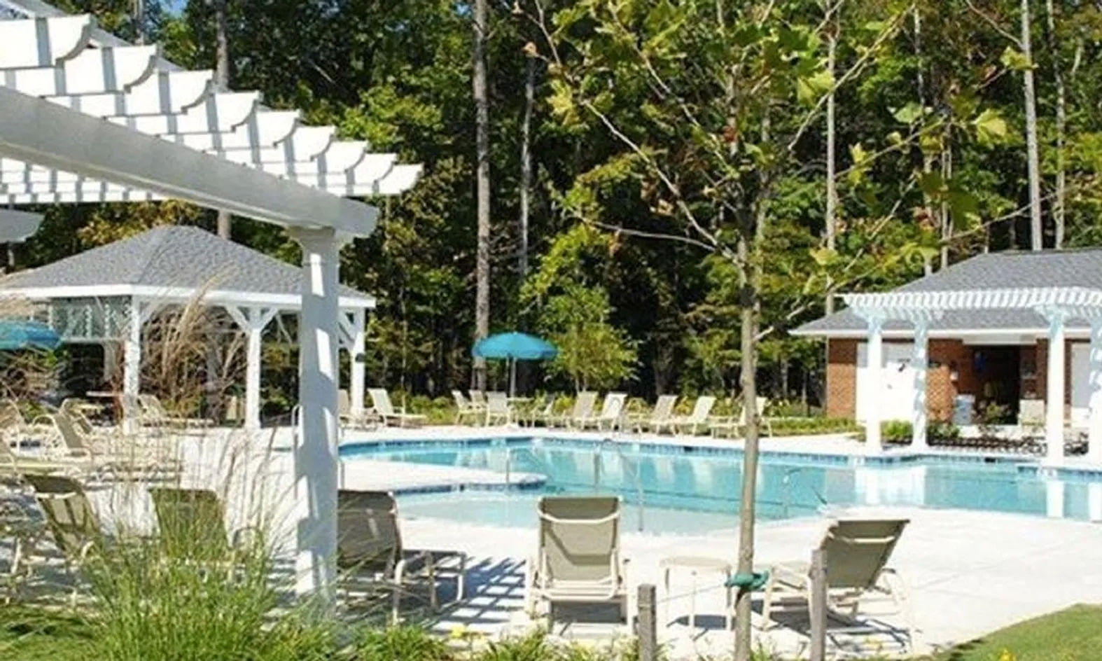 Resort-Style Pool