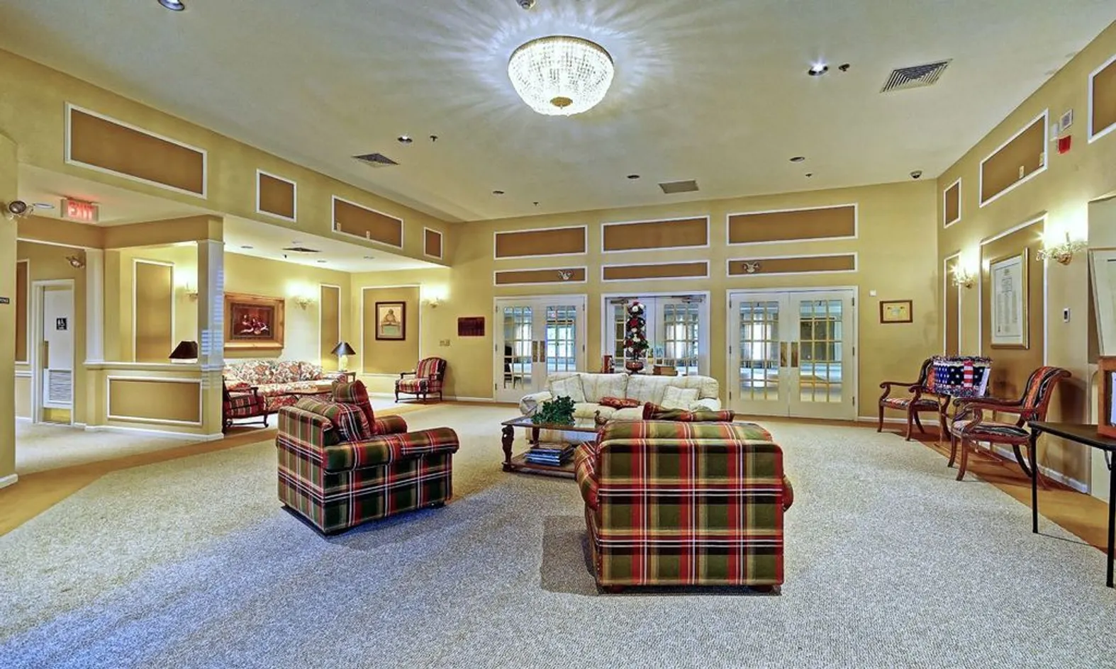Clubhouse Lobby
