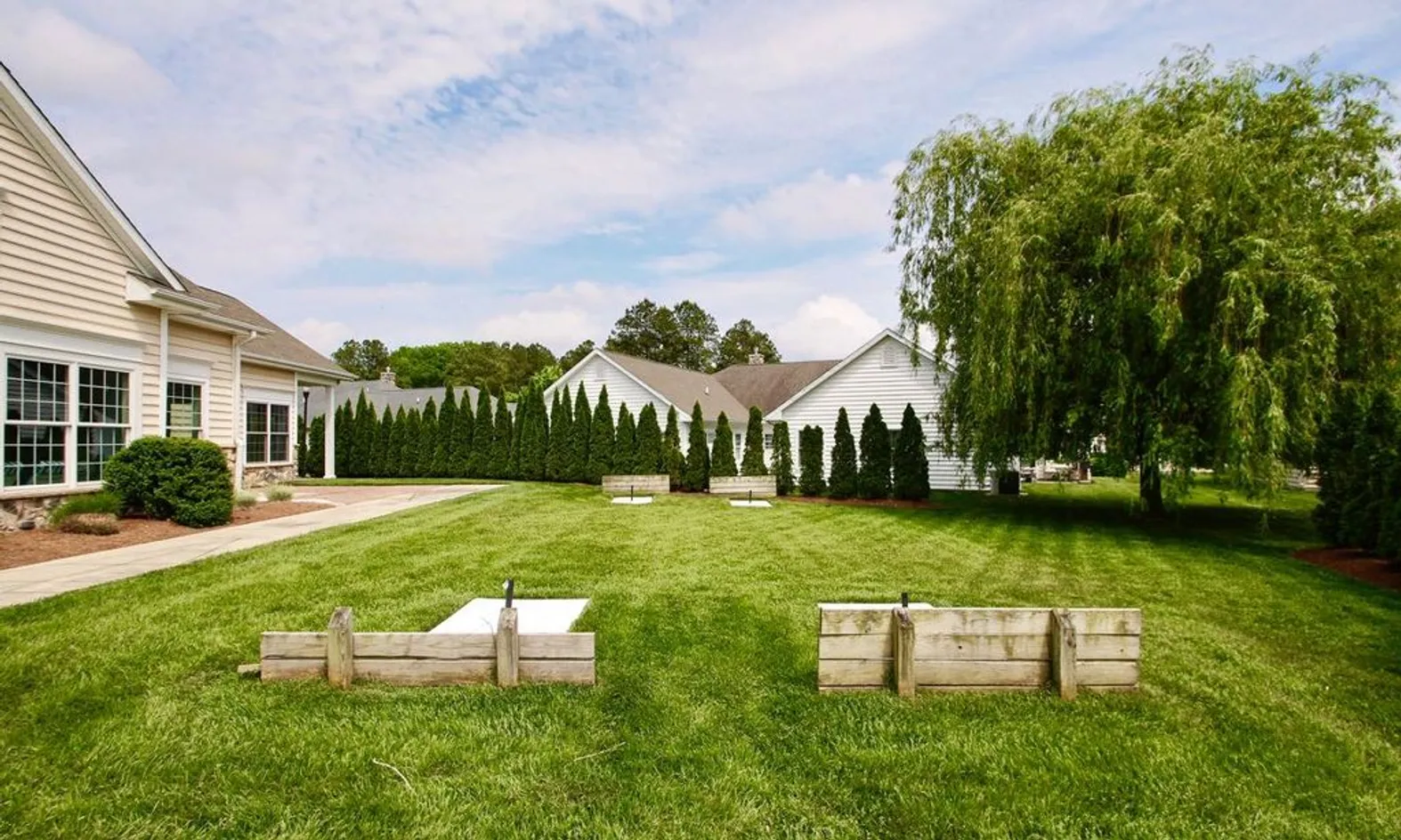 Horseshoe Pits