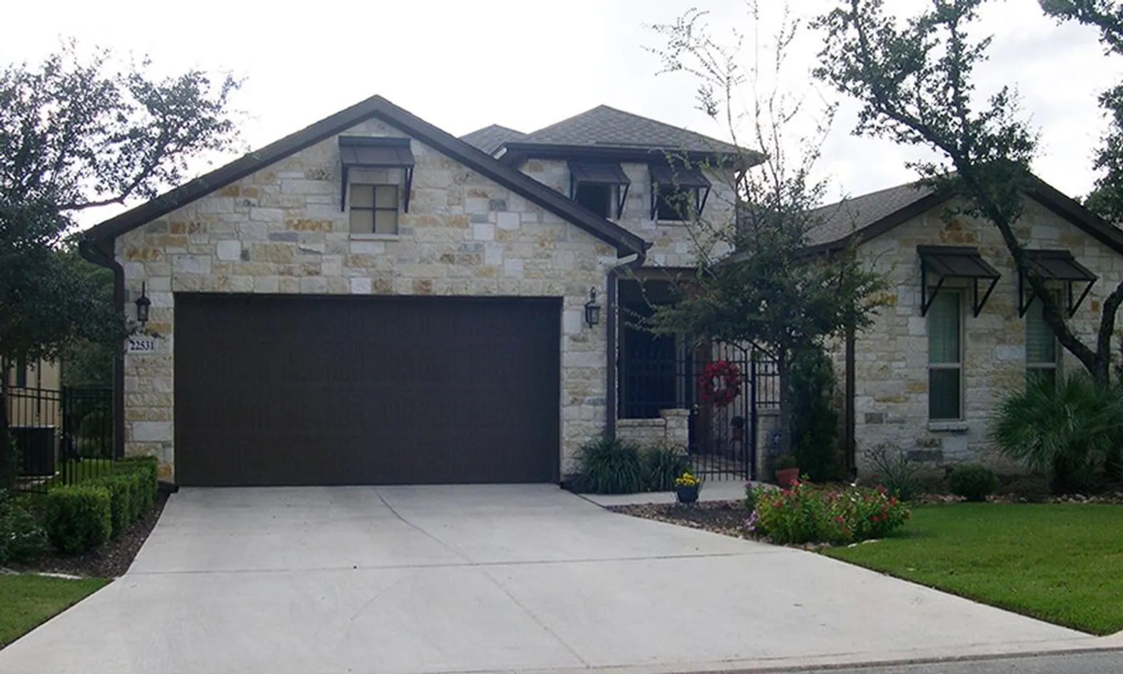 135 Single-Family Homes