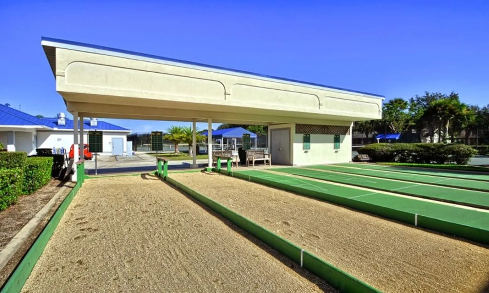 4 Bocce Ball Courts