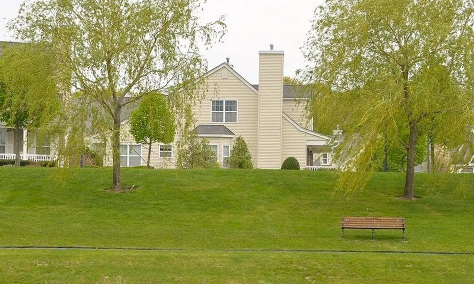 Scenic Grounds
