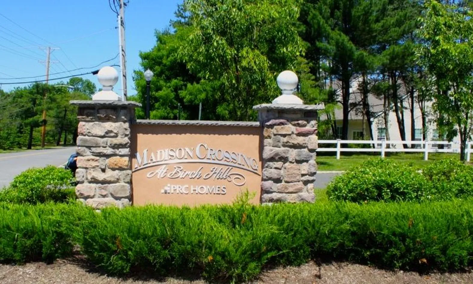 Entrance Sign