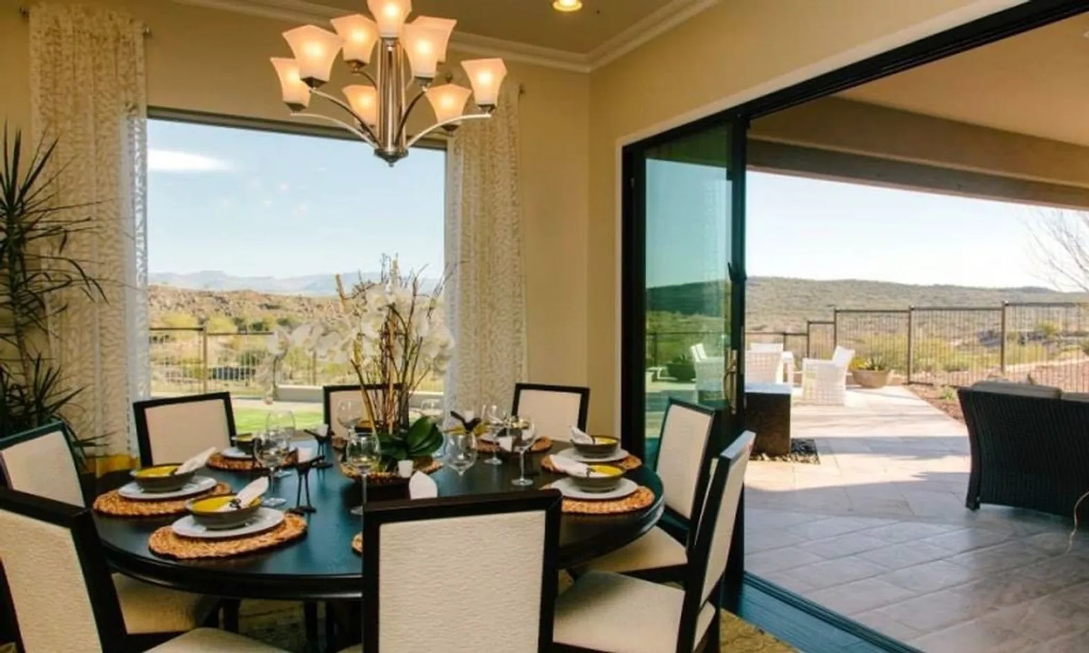 Model Dining Area