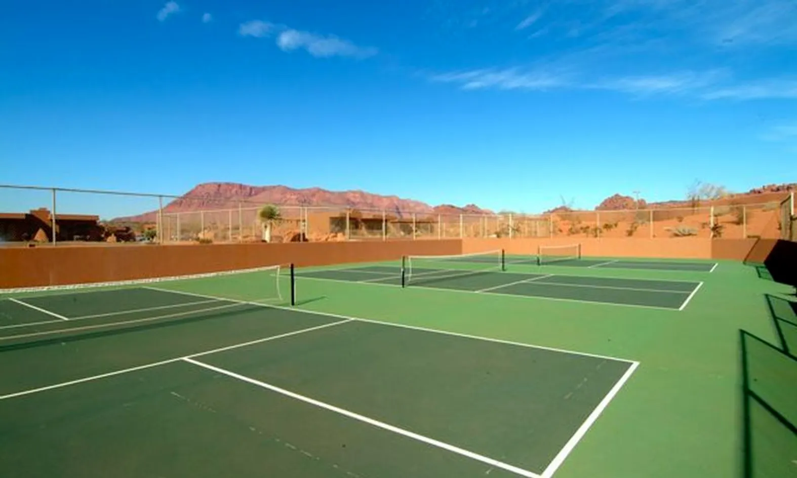 Tennis & Pickleball Courts