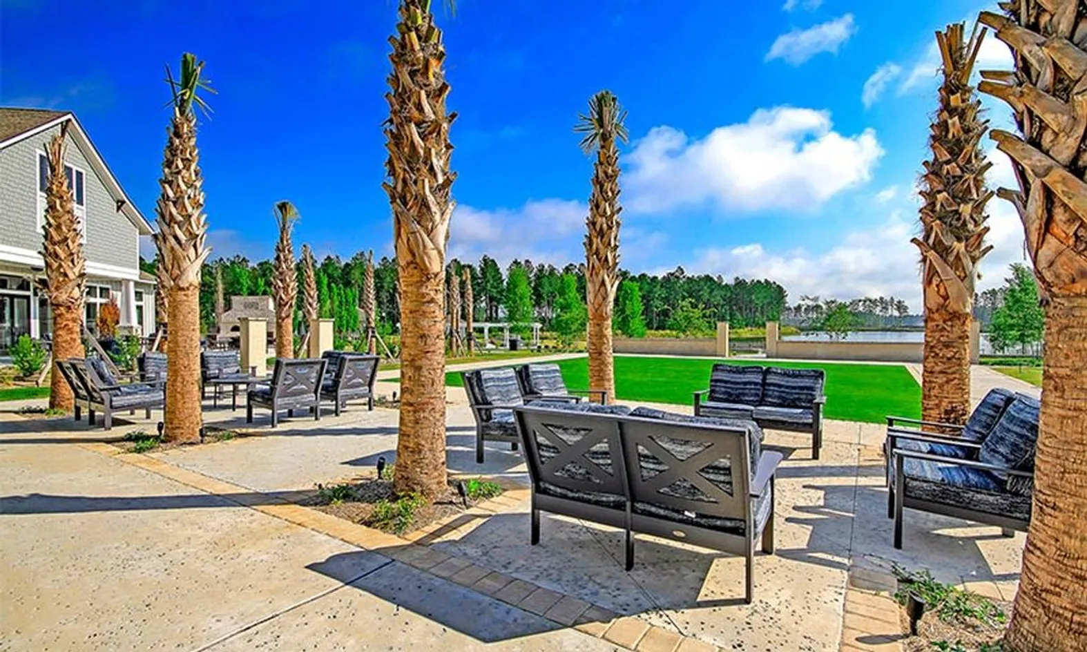 Outdoor Lounge