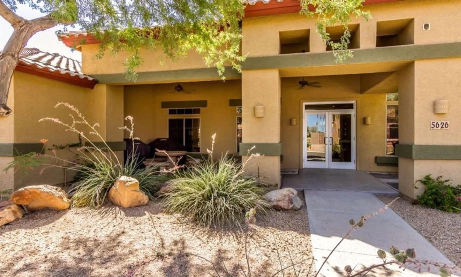 Poolhouse Entrance