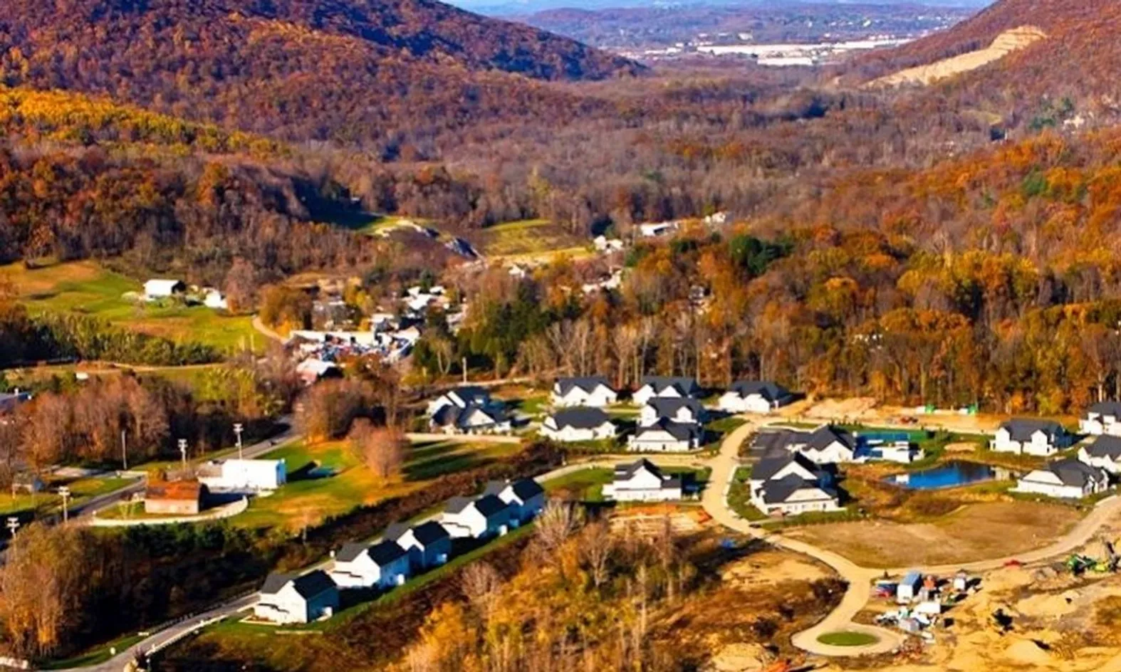 Glassbury Court at Cold Spring, NY