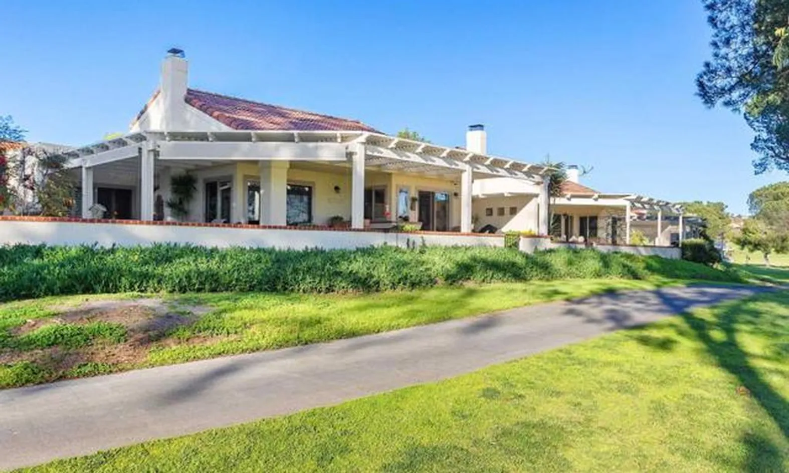 Oaks North