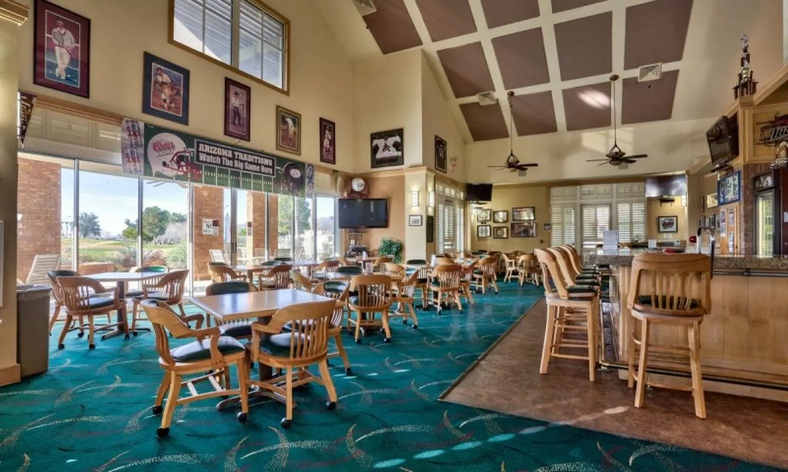 Restaurant & Sports Bar