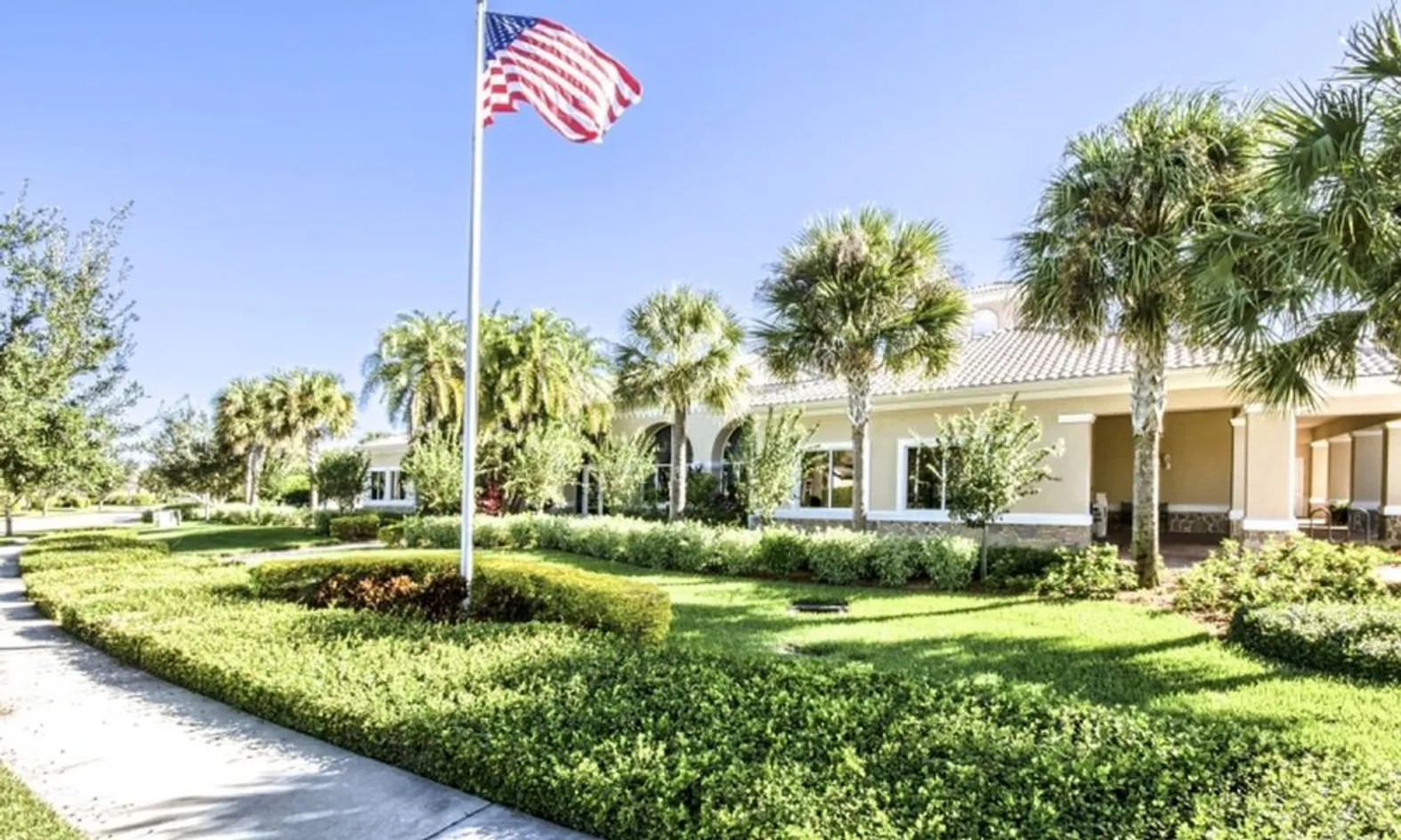 Lakeside Village Center - 11,000 Sq. Ft. 