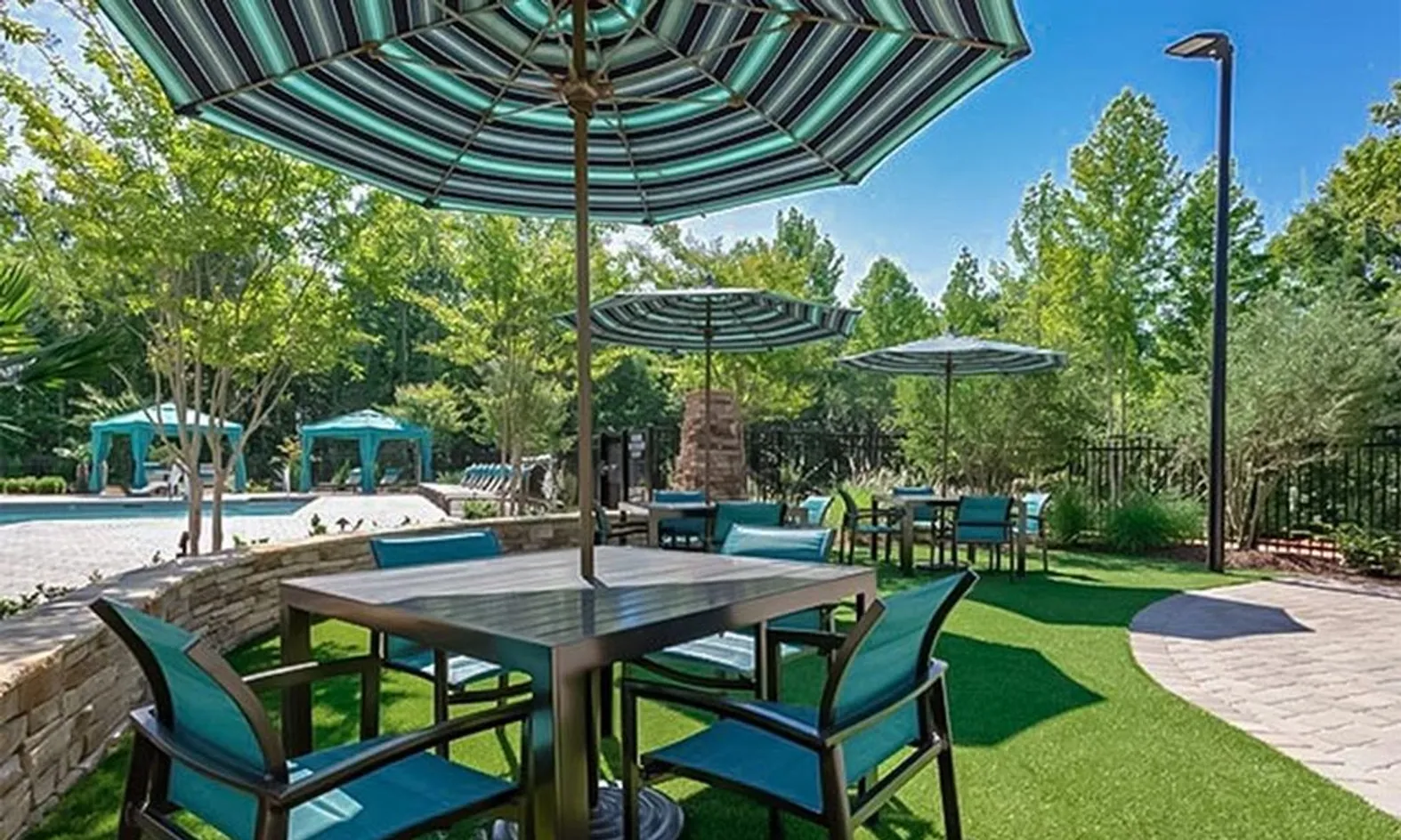 Outdoor Dining Area