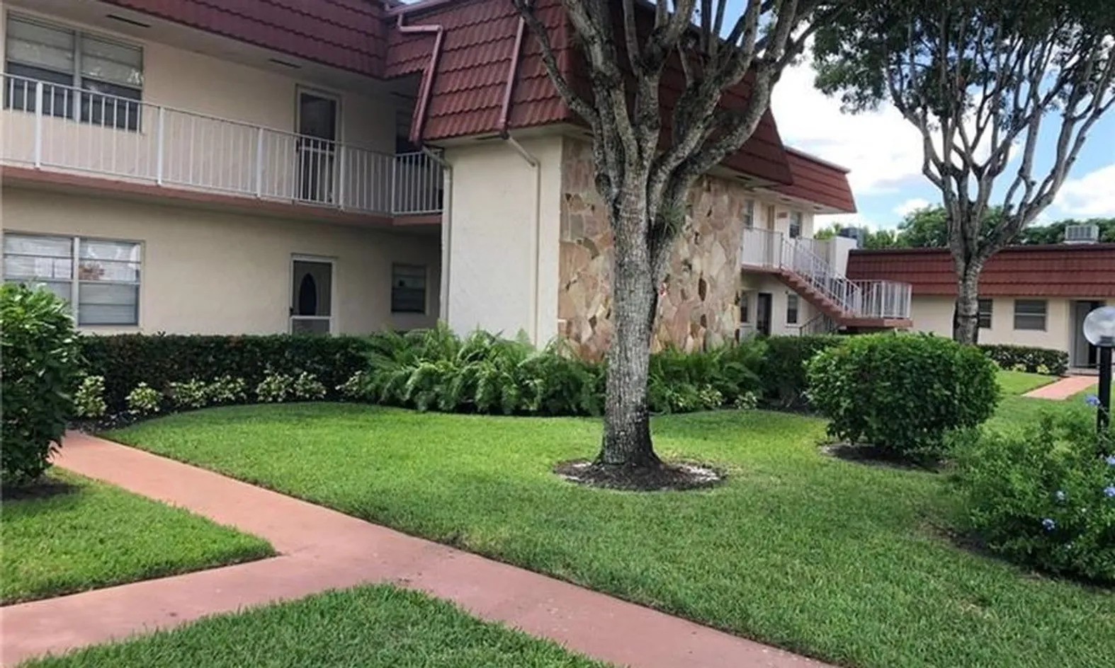 Greenway Village