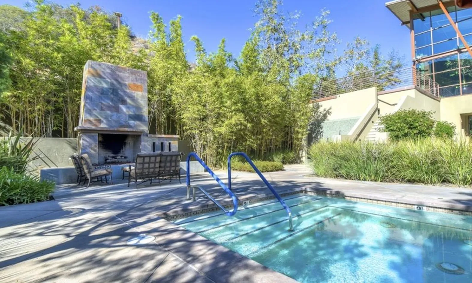 Outdoor Spa