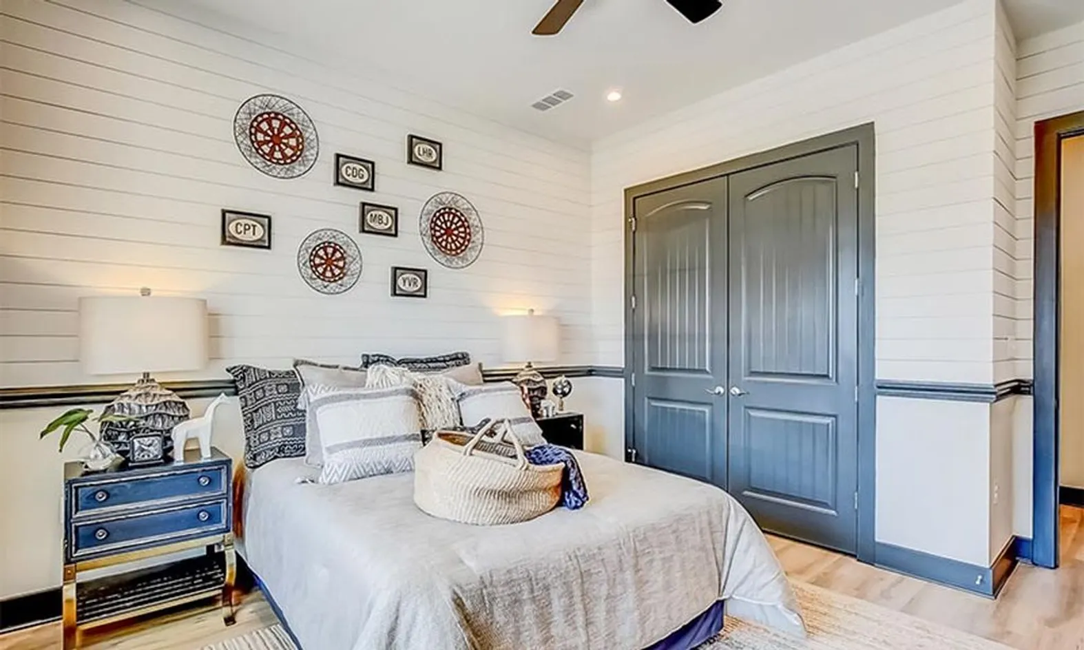 Model Guest Bedroom