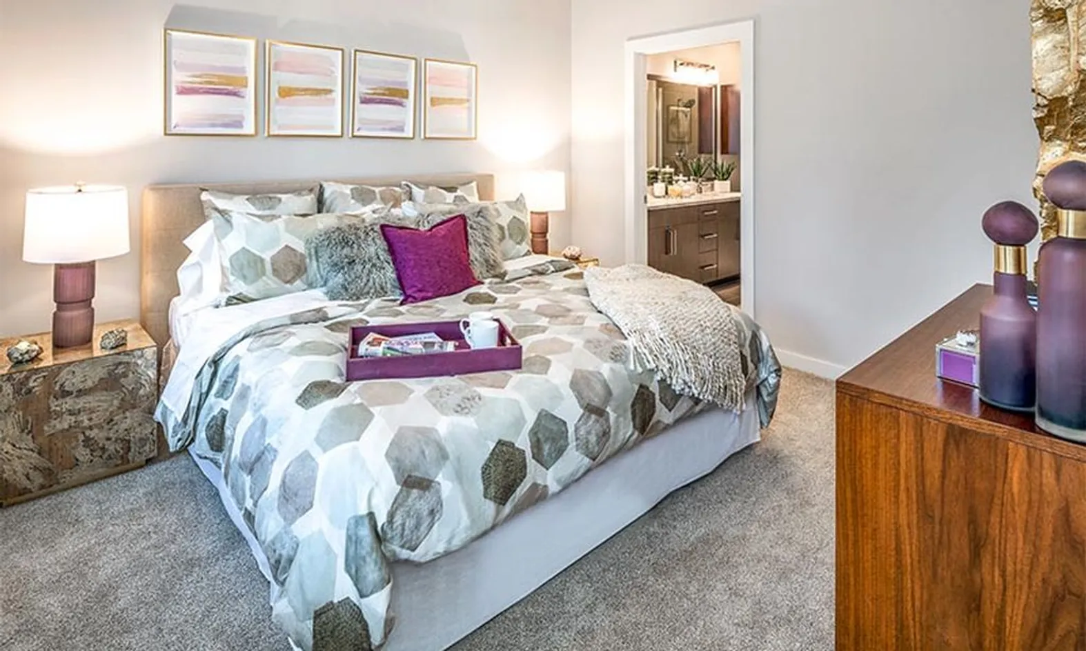 Model Master Bedroom