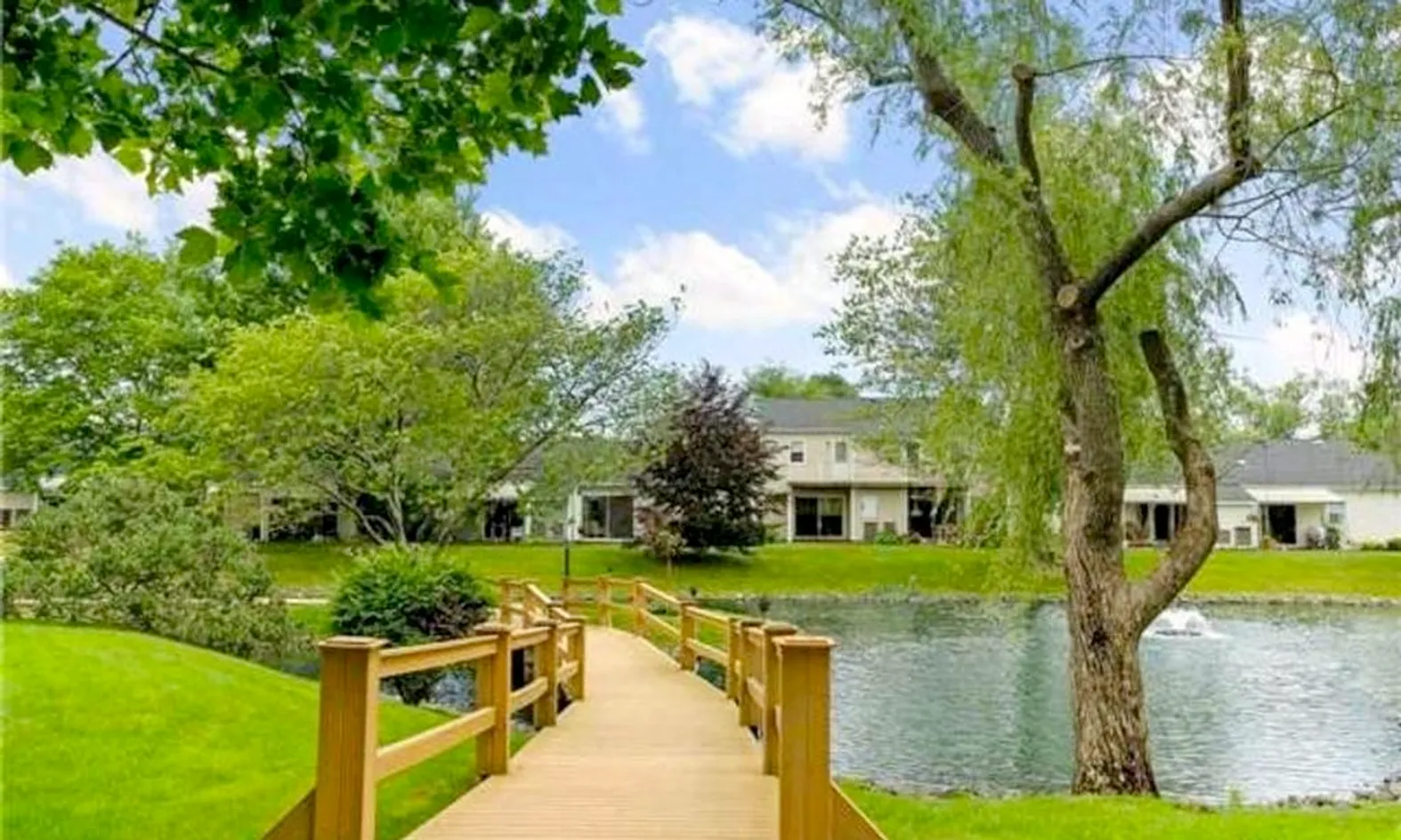 Snug Harbor - Amityville, NY