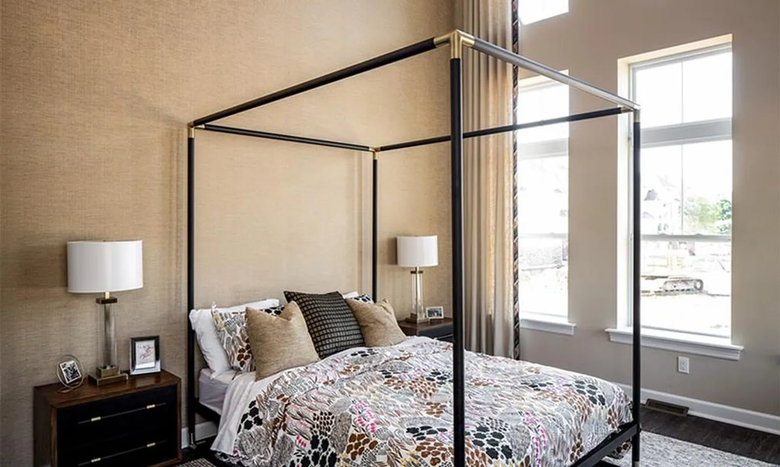 Model Master Bedroom