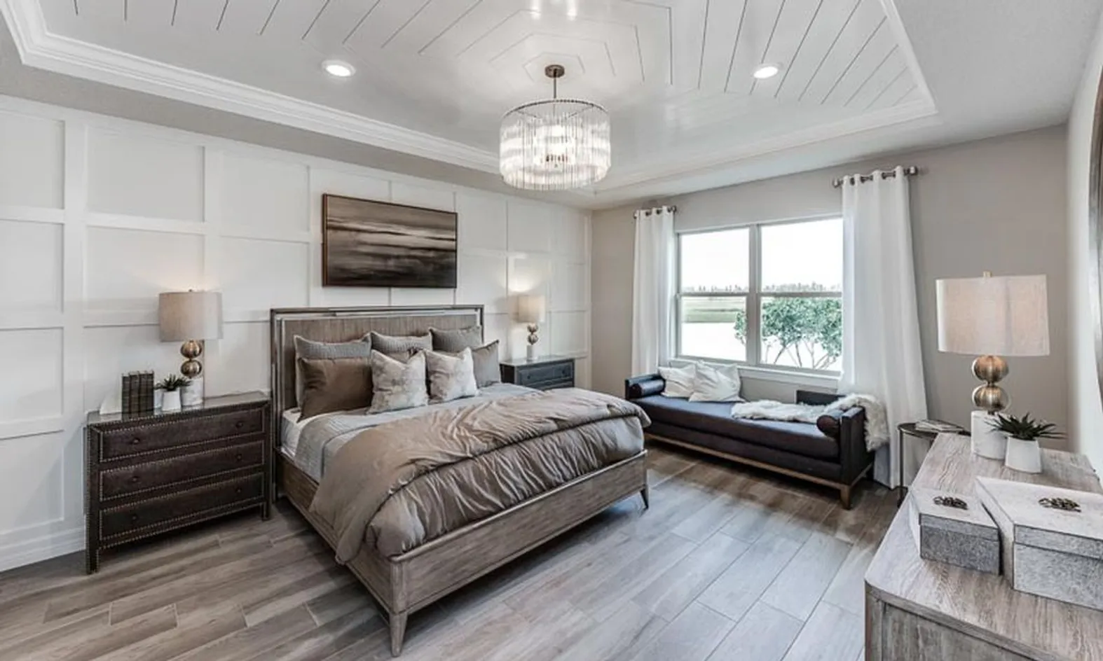 Model Master Bedroom