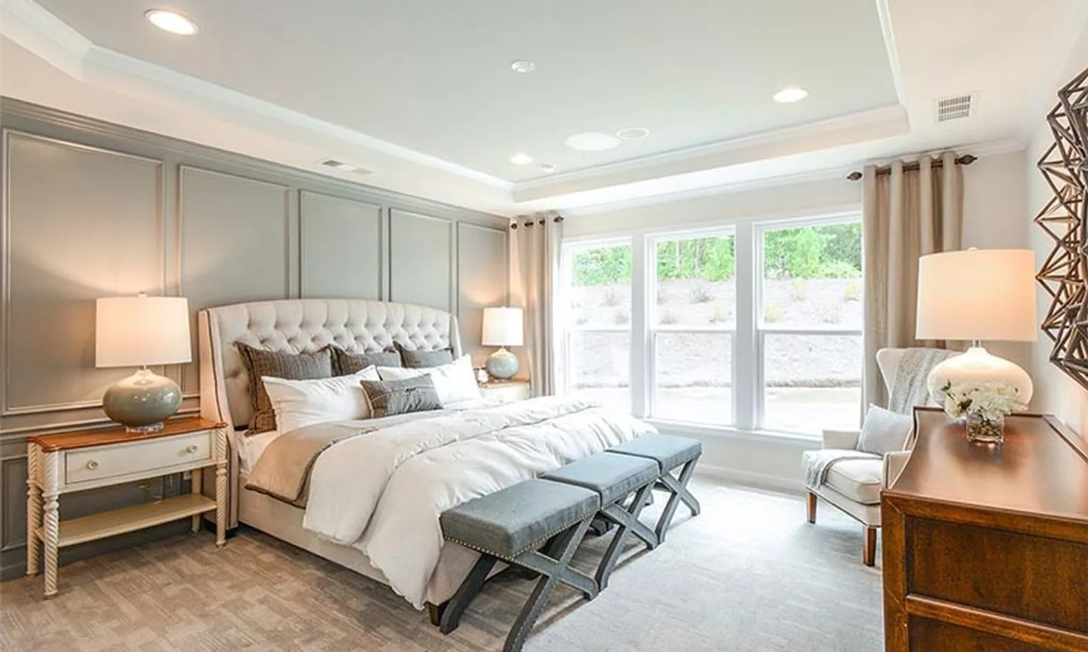 Model Master Bedroom
