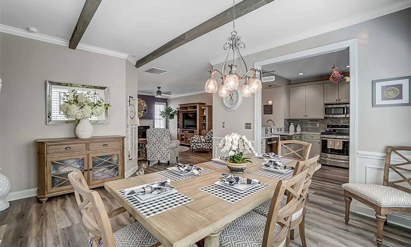 Model Dining Area