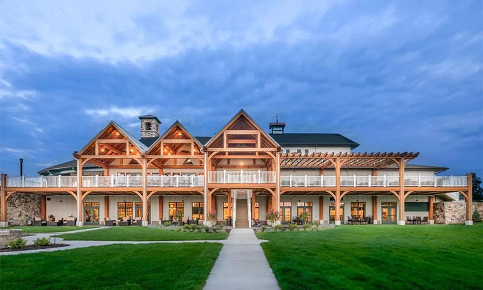 Shenandoah Club - 36,000 Sq. Ft.