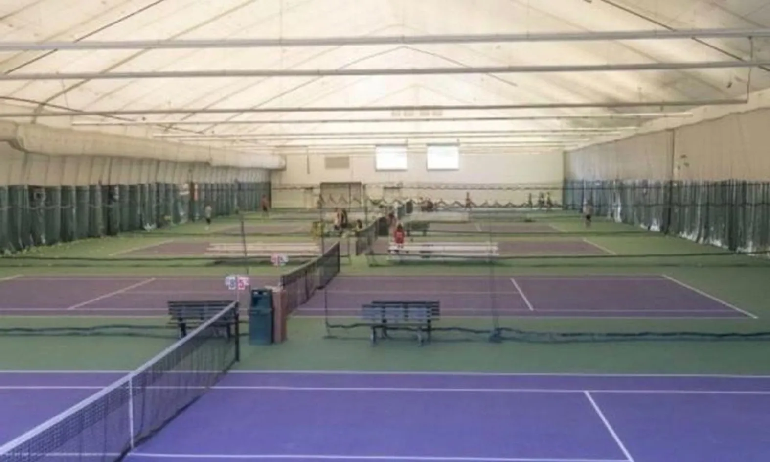 6 Indoor Tennis Courts