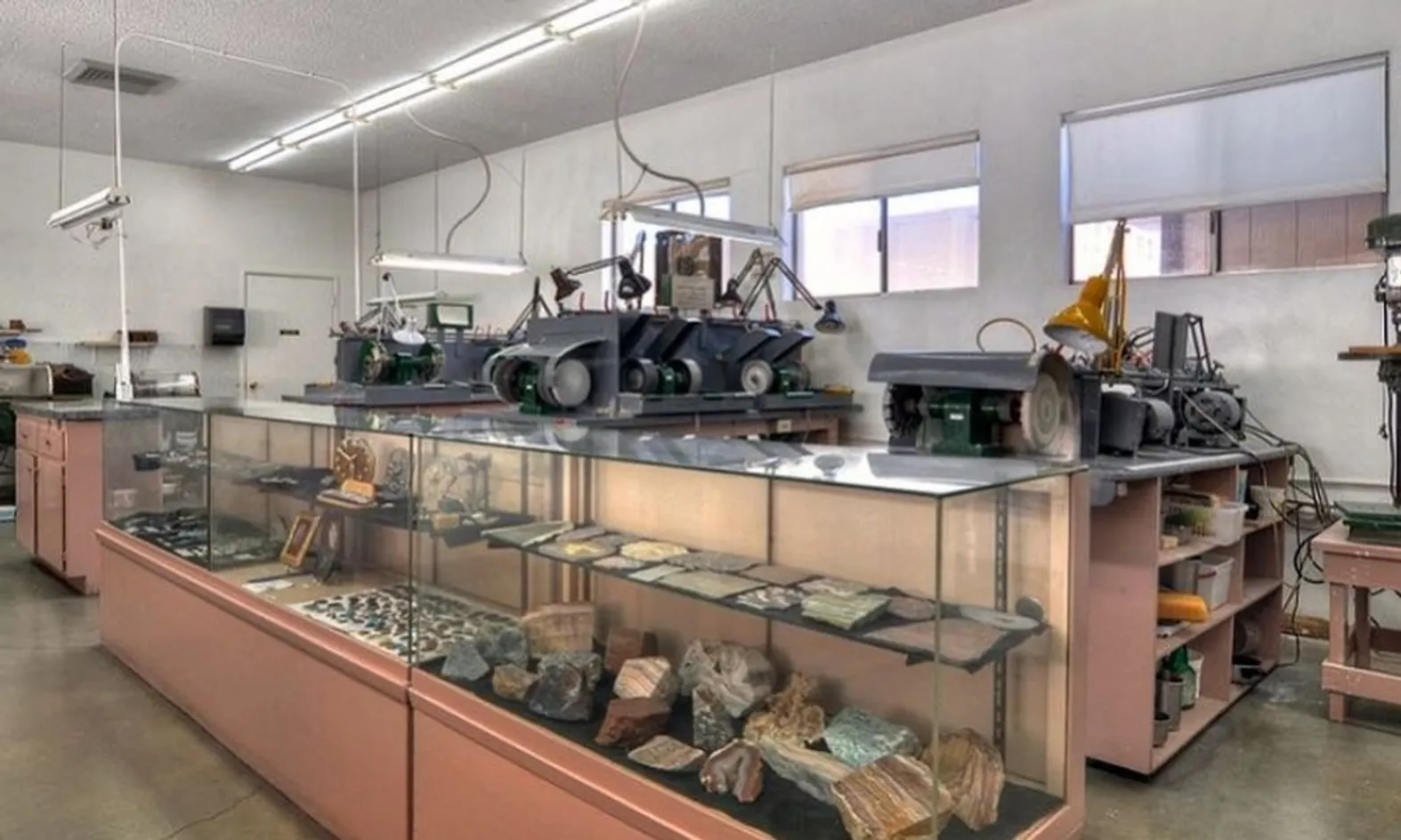 Golf Pro Shop