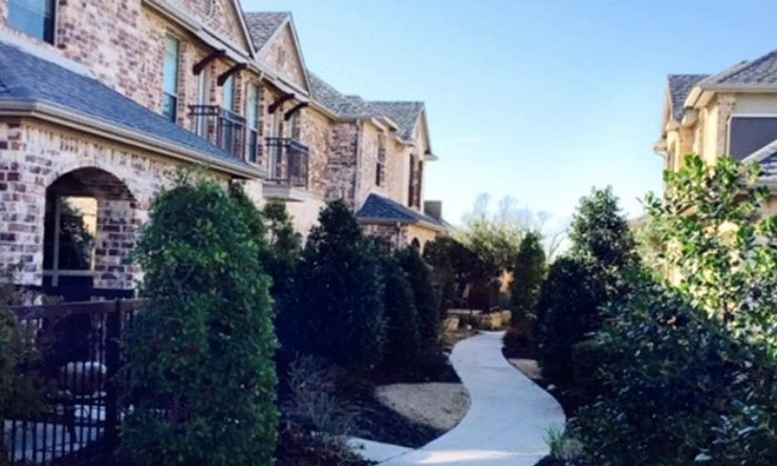 Scenic Neighborhood