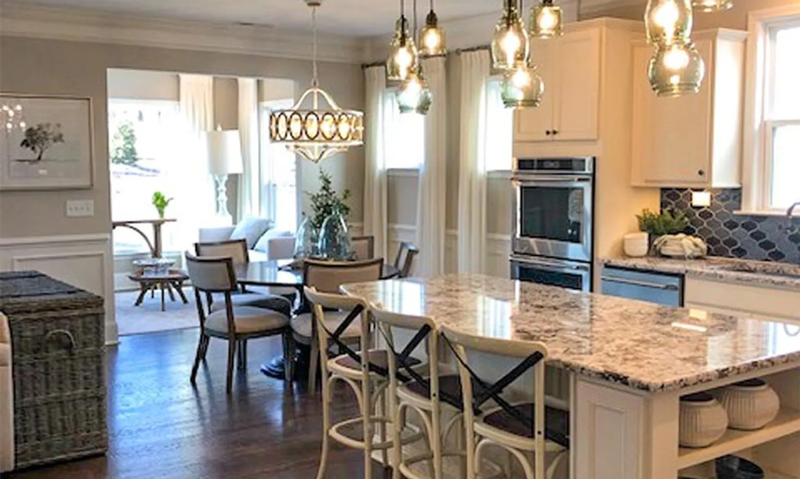 Elegant Kitchens
