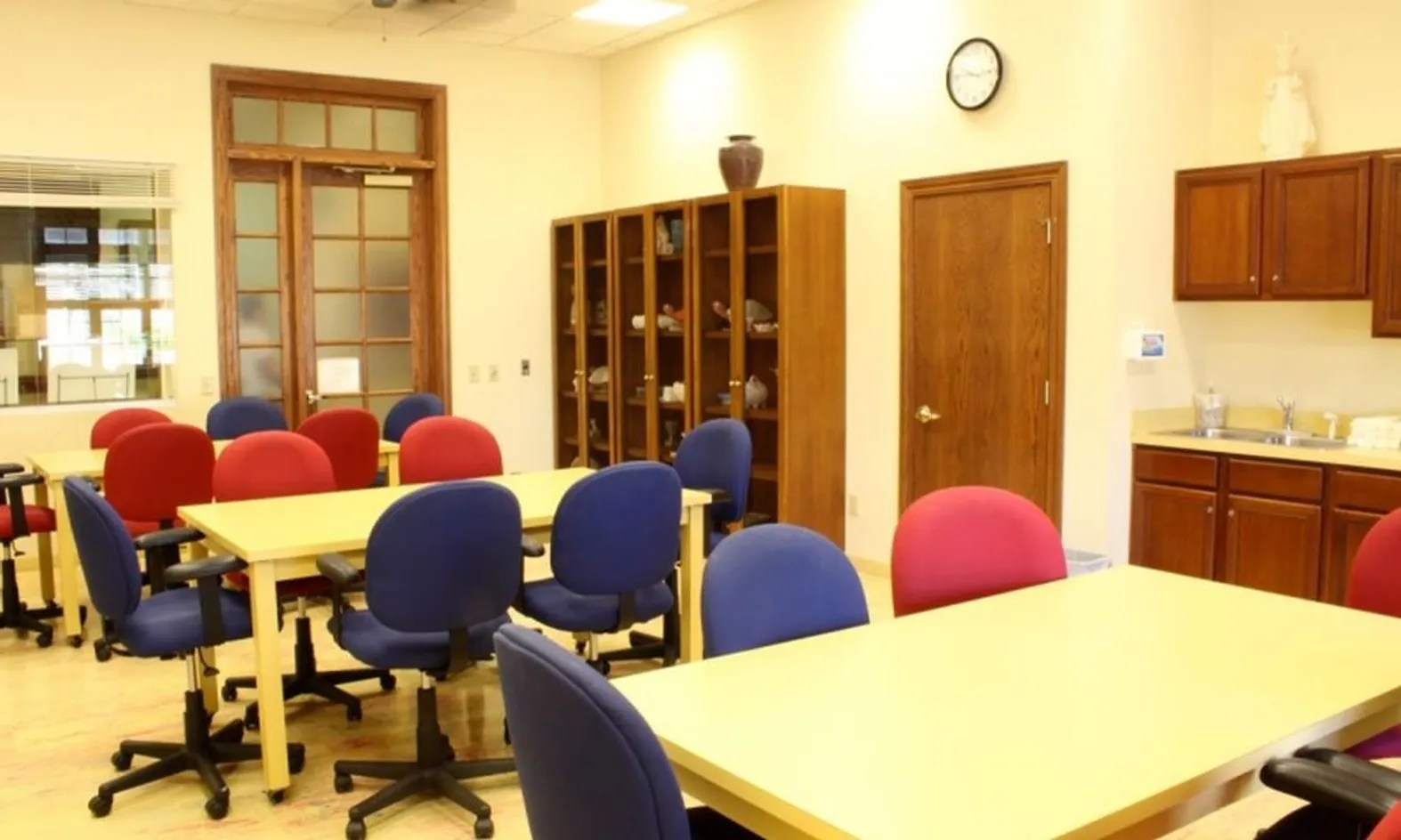 Arts & Crafts Studio