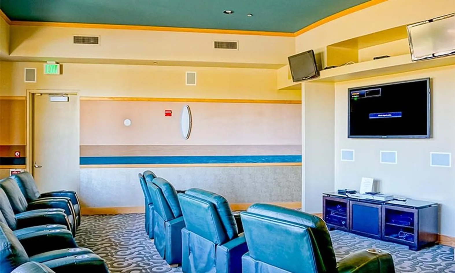 25-Seat Movie Theater