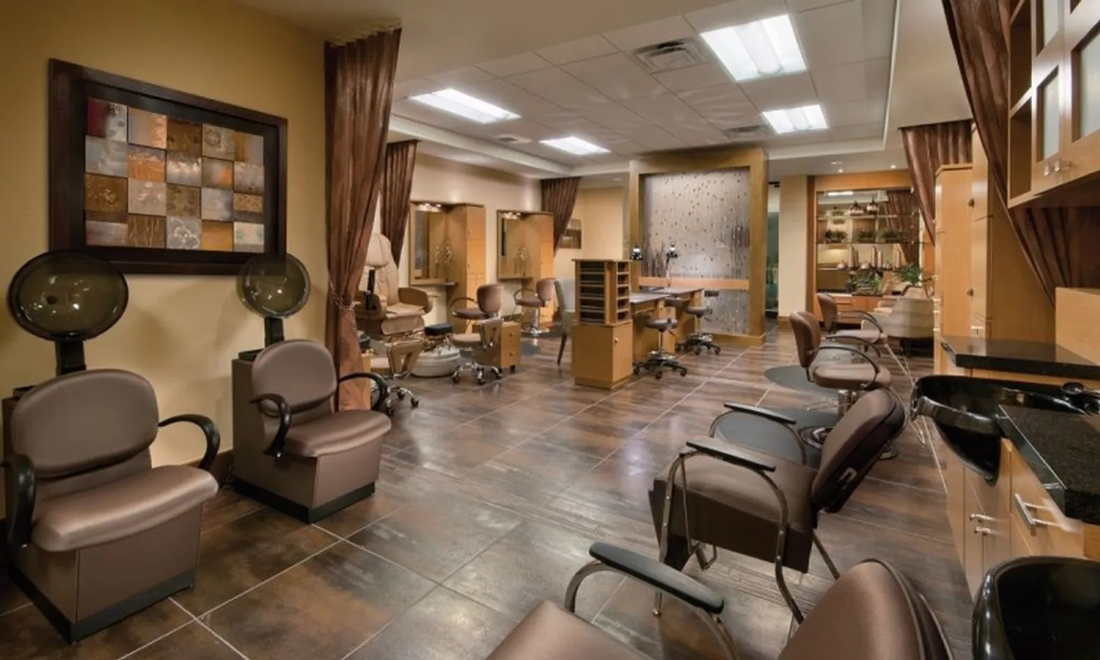 Salon Del Sol & Barber Shop