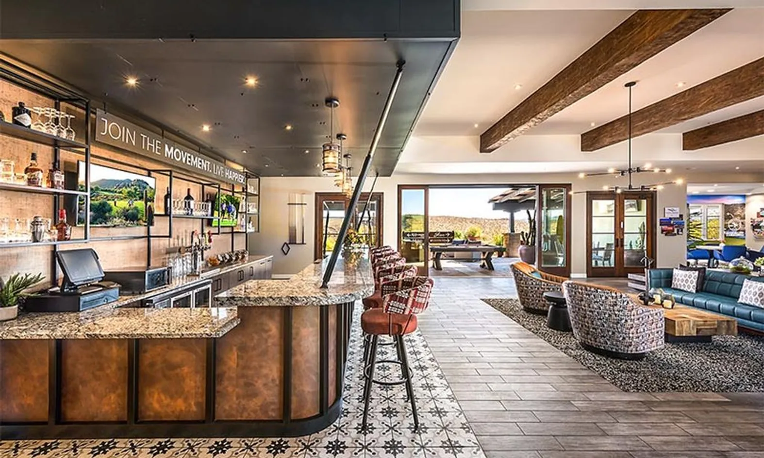 Bar & Patio