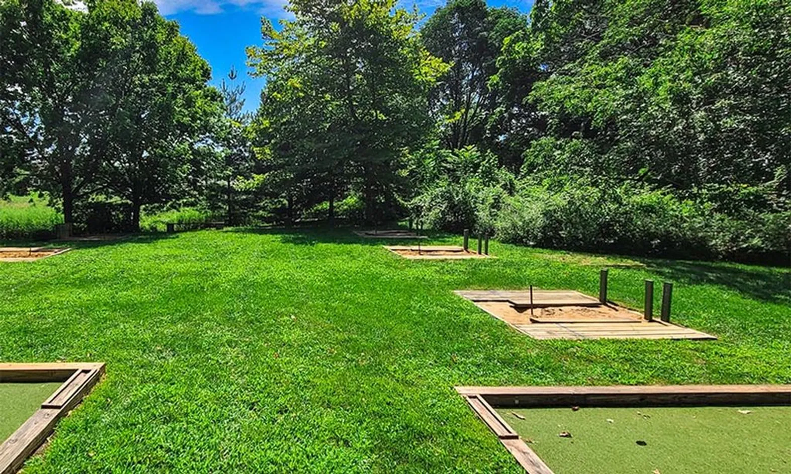 Horseshoe Pits