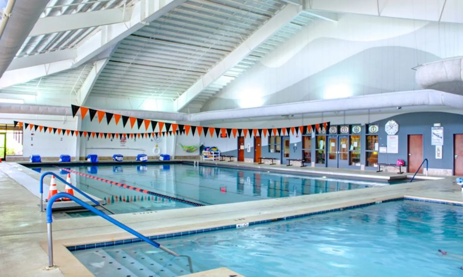2 Indoor Pools