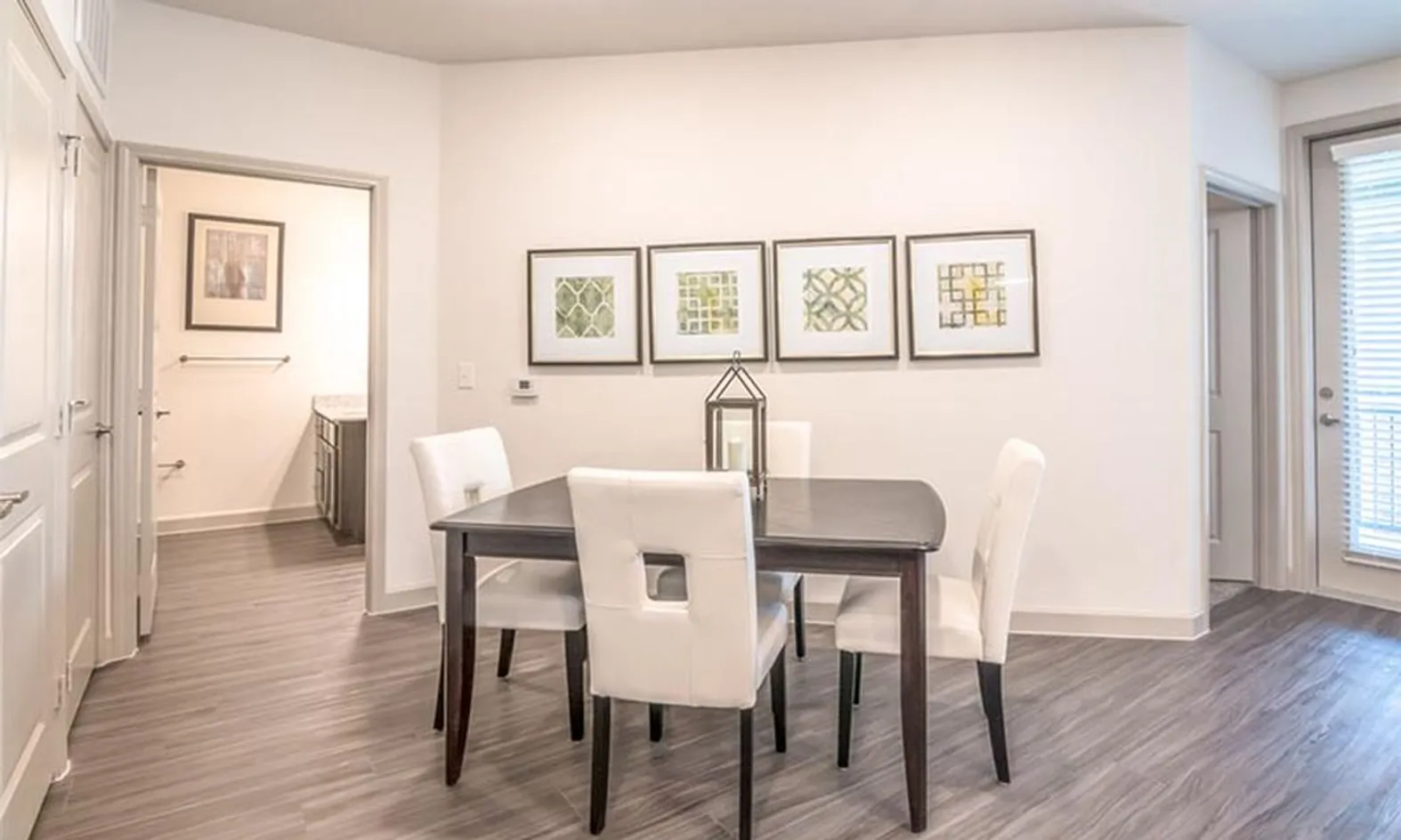 Model Dining Area