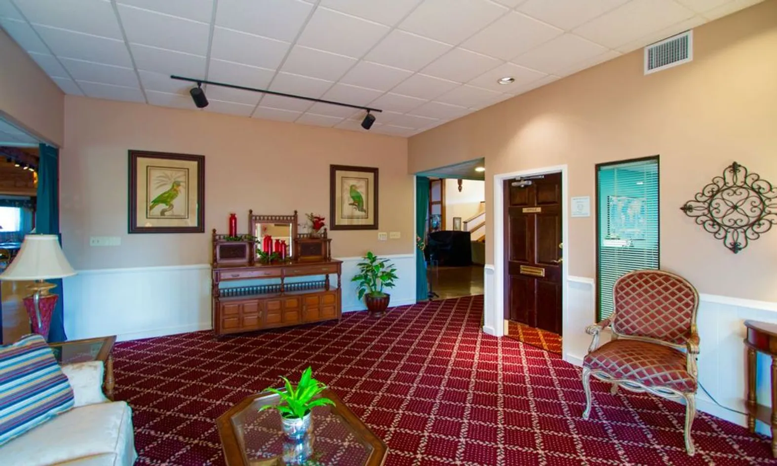Clubhouse Lobby