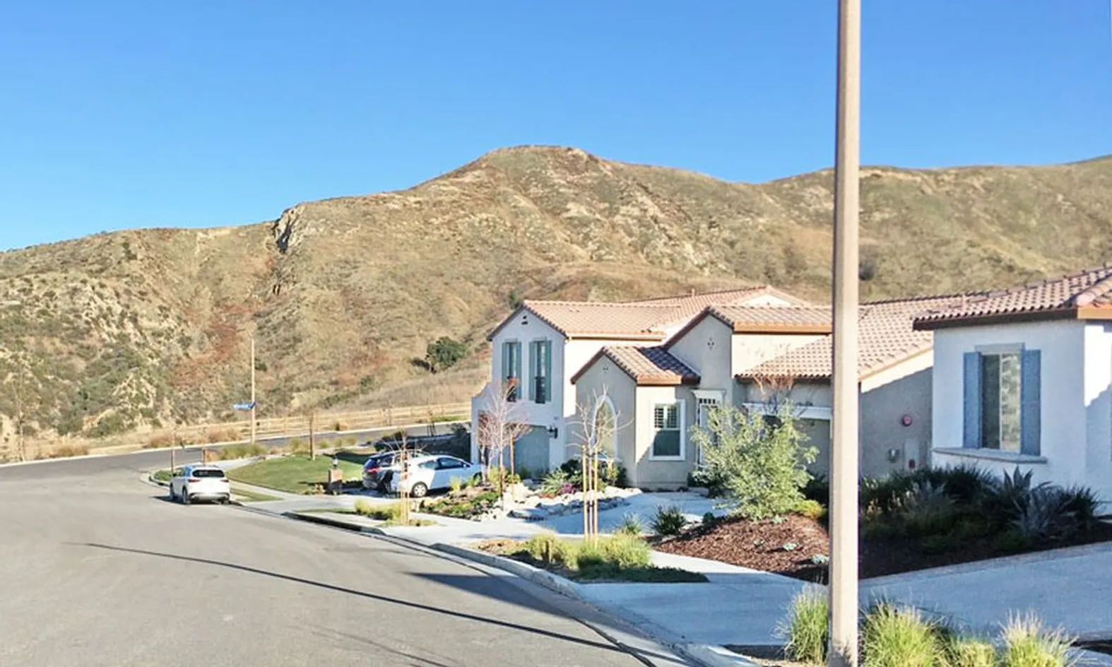 Verano - Santa Clarita, CA