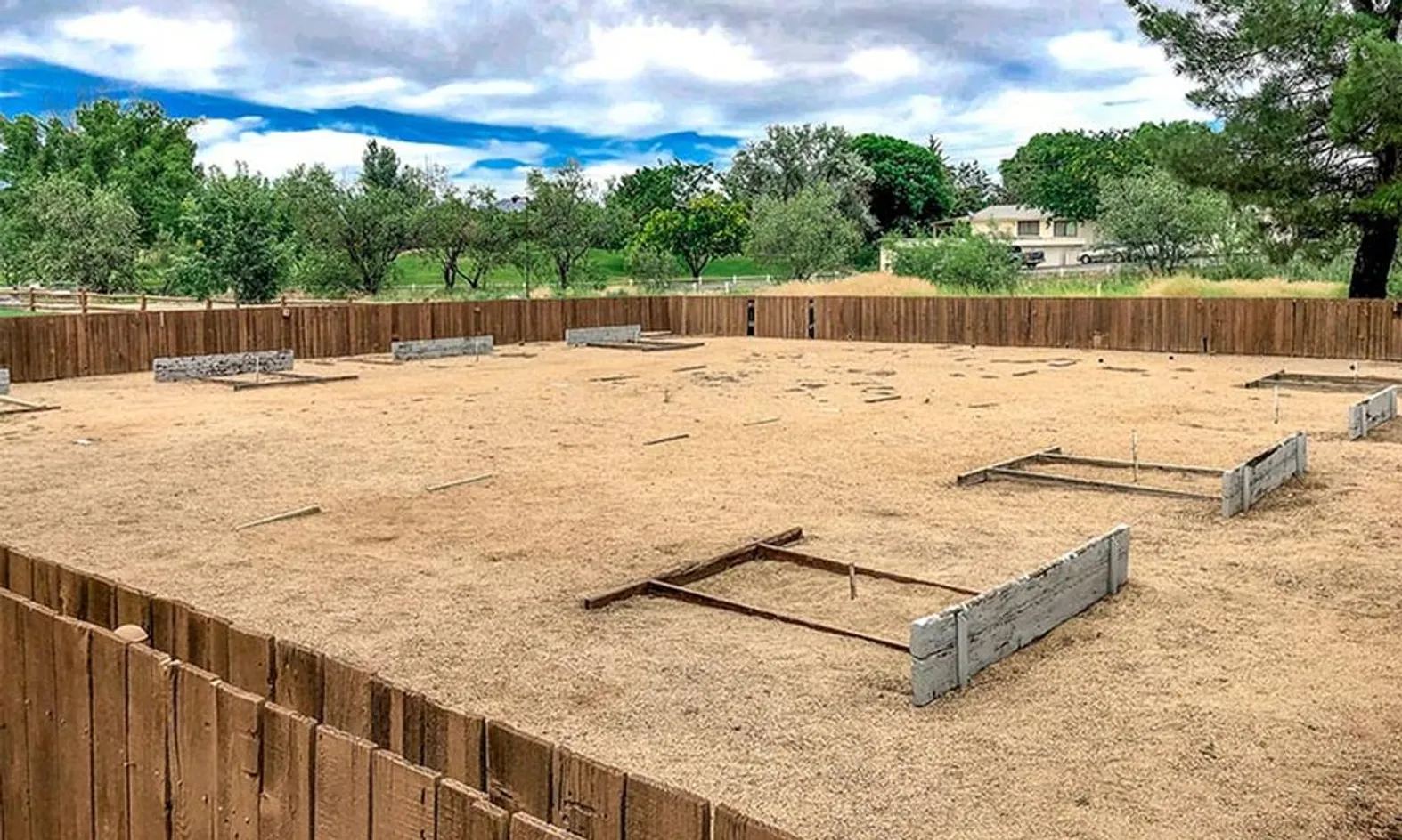Horseshoe Pits