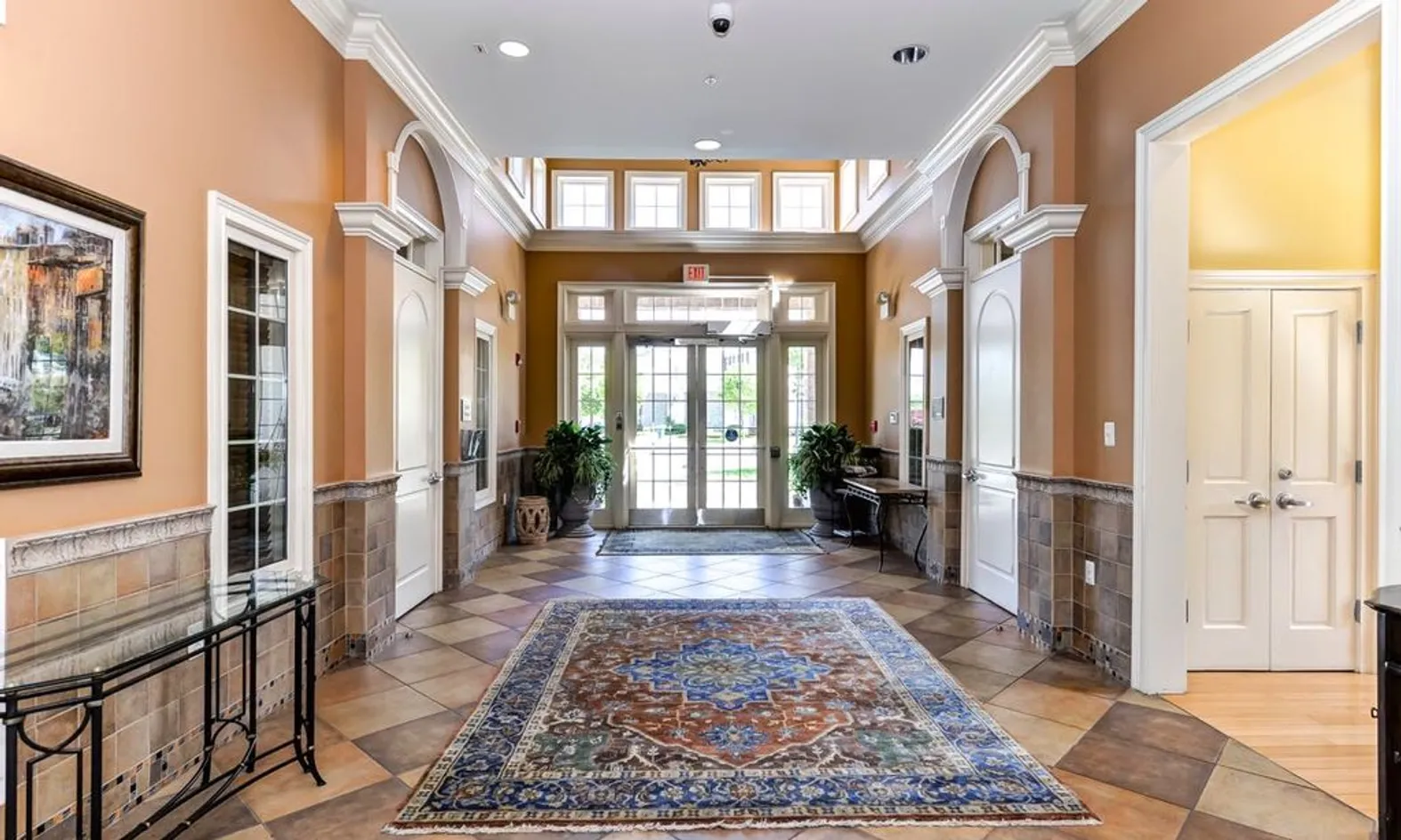 Clubhouse Lobby