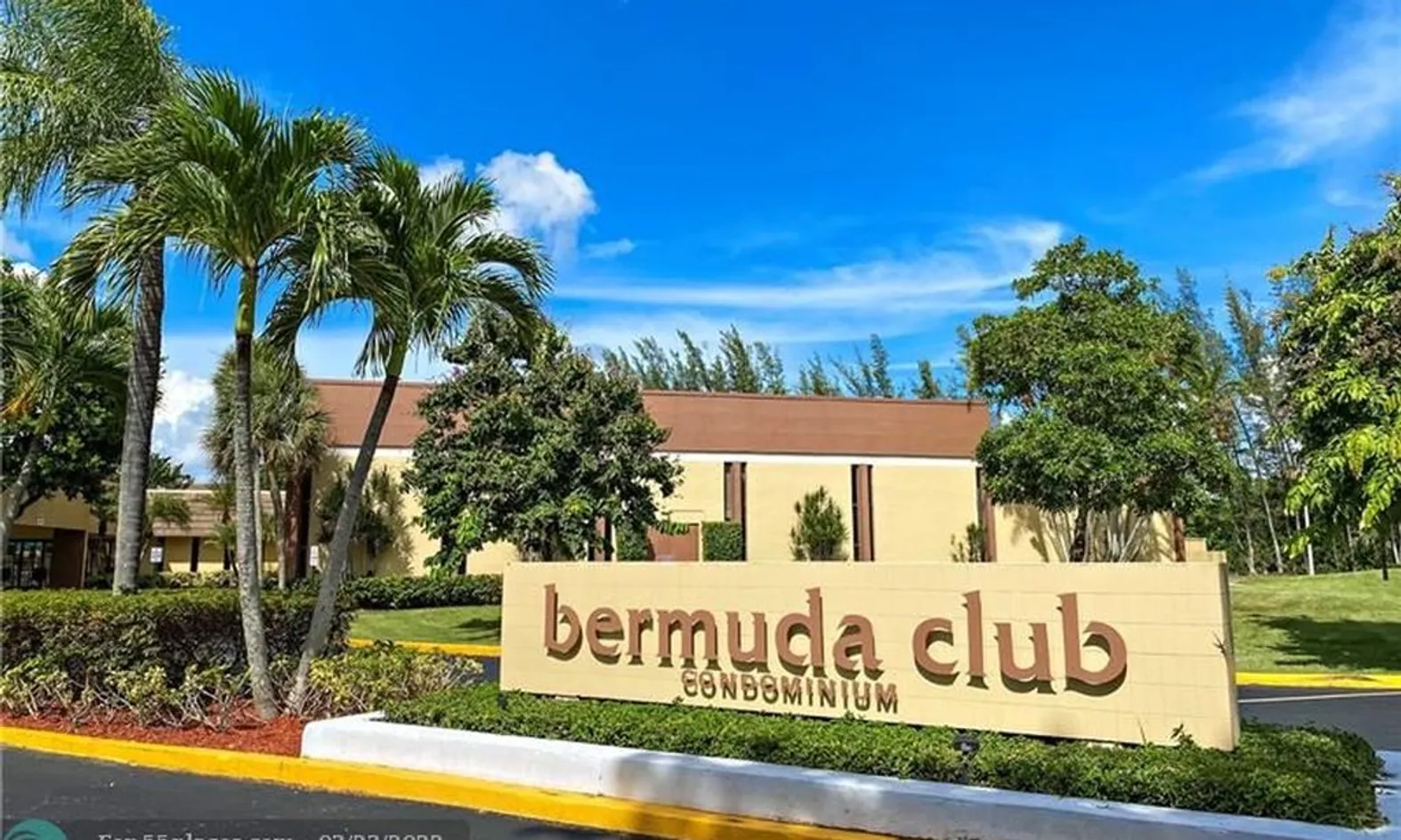 Bermuda Club Condominiums