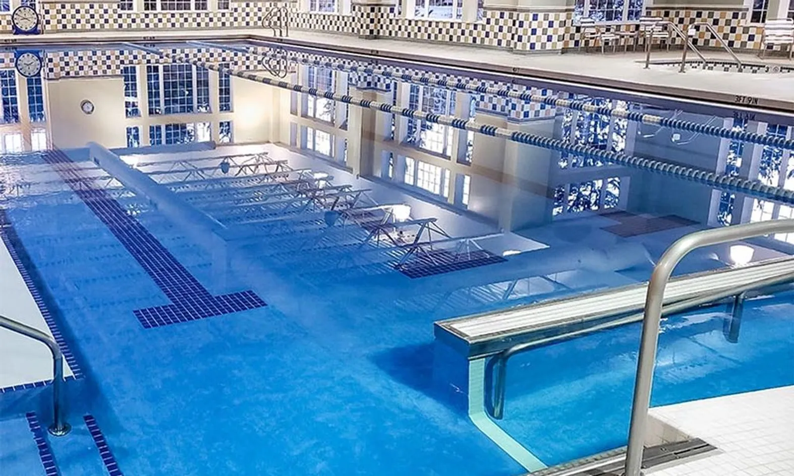 Indoor Pool & Spa
