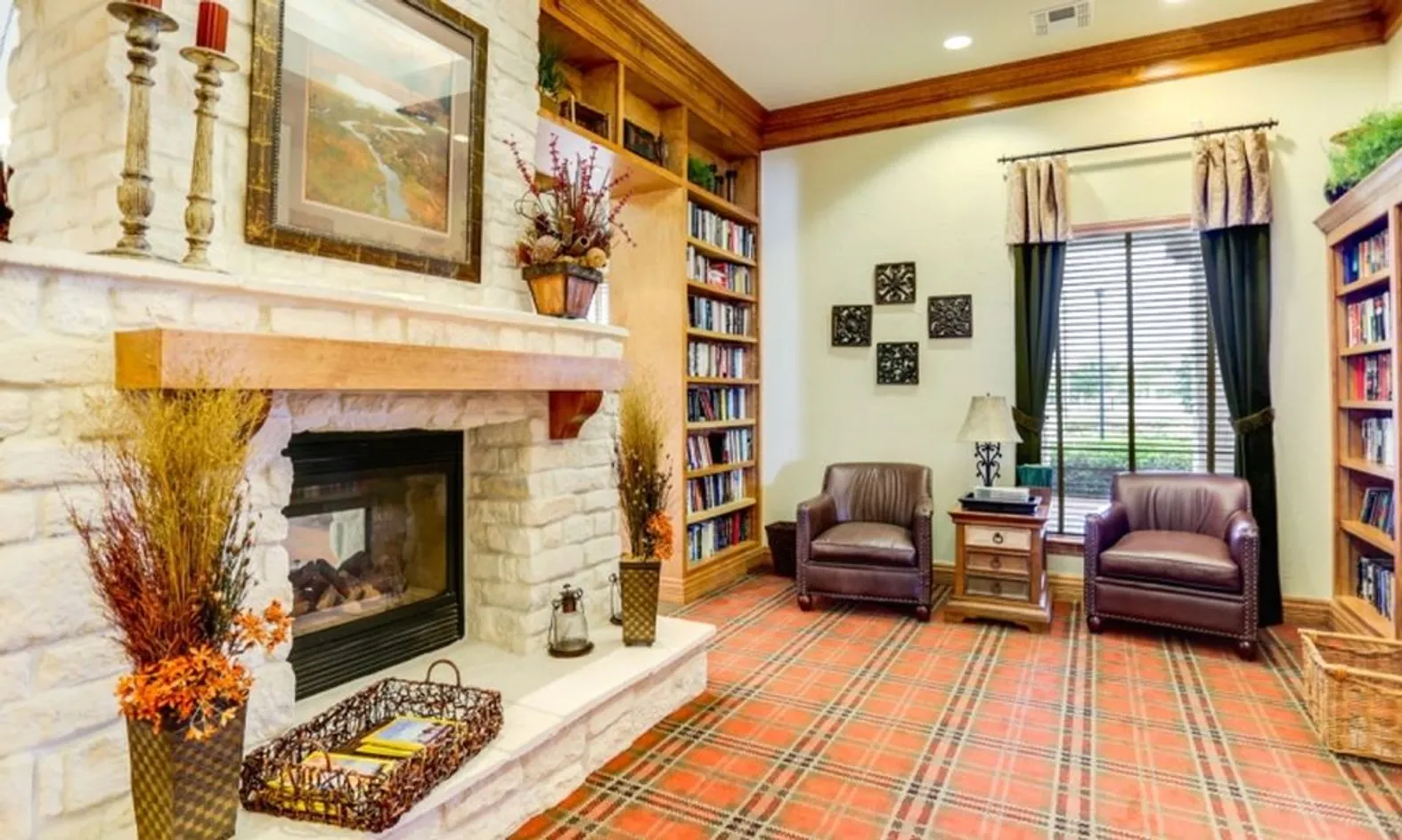 Lounge with Fireplace