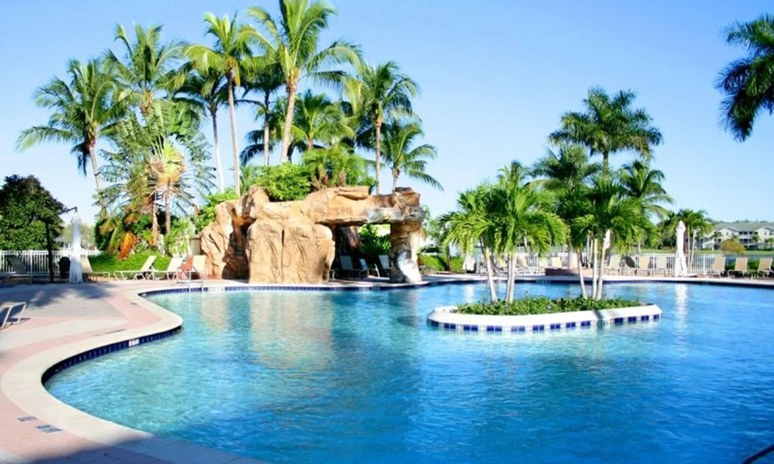 7 Outdoor Pools